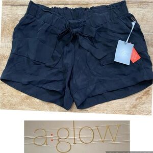 NWT A:Glow Women’s Size Small Black‎ Tie Porkchop Pocket Maternity Shorts